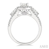 Oval Shape Semi-Mount Diamond Engagement Ring