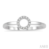 Circle Diamond Fashion Ring