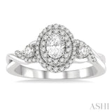 Oval Shape Diamond Engagement Ring