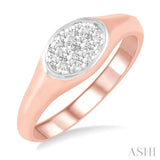 Oval Shape Lovebright Essential Diamond Signet Ring