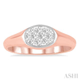 Oval Shape Lovebright Essential Diamond Signet Ring